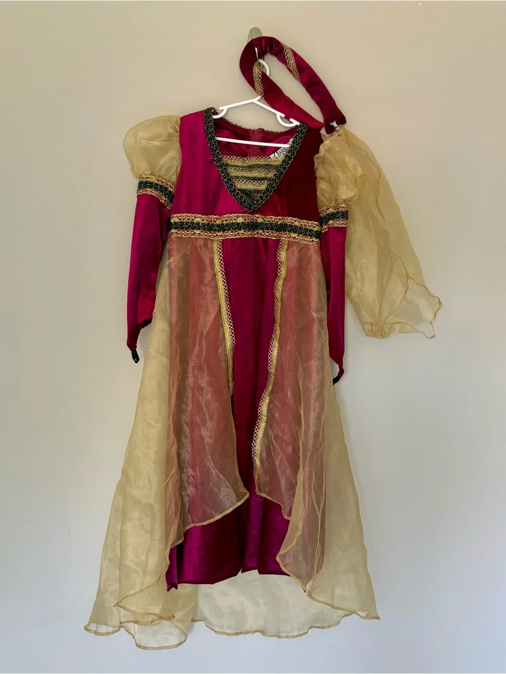Charades Renaissance Girl Fair Maiden Costume Dress Headpiece Velvet Halloween M